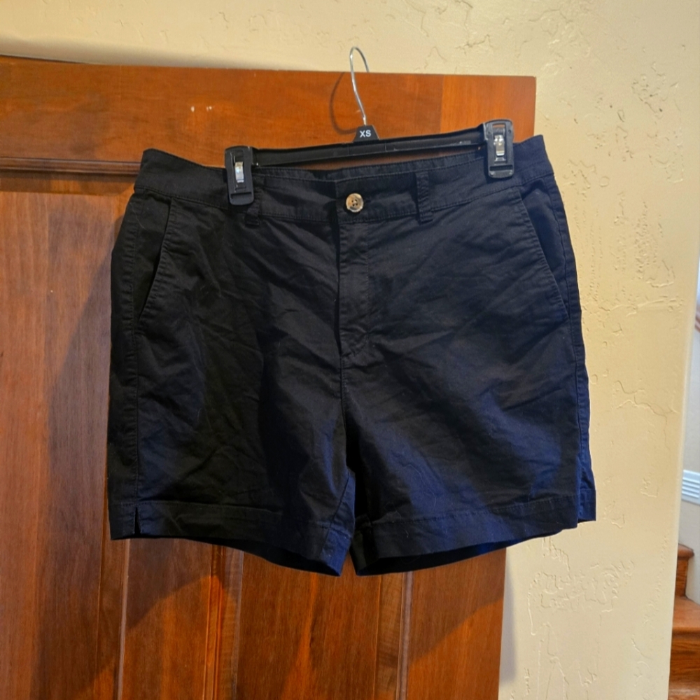 Old Navy Black Bermuda Shorts Flat Front Cotton Blend